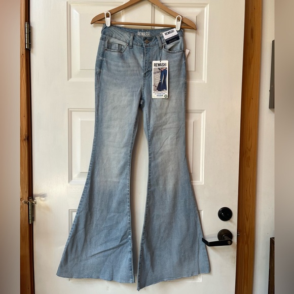 Rewash High Rise Performance Stretch Extreme Flare - Picture 1 of 6